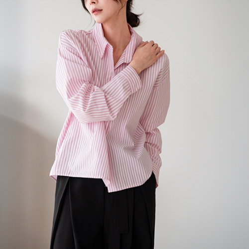 Spring back embroidery striped shirt