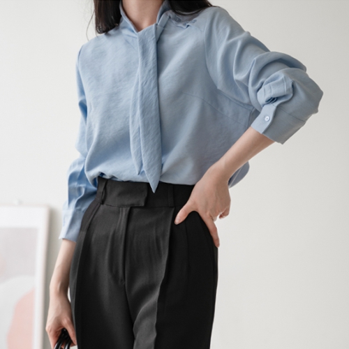 Drape Tie Blouse