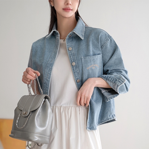 [valyou] Lettering Embroidered Denim Jacket