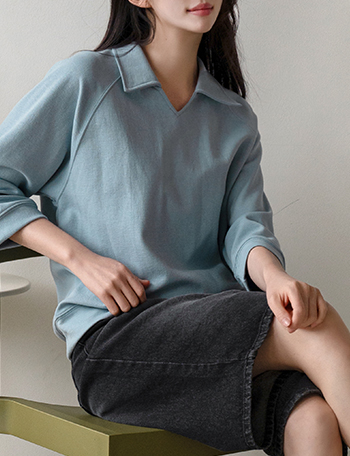 Open Collar 3/4 sleeve sweatshirt Korea