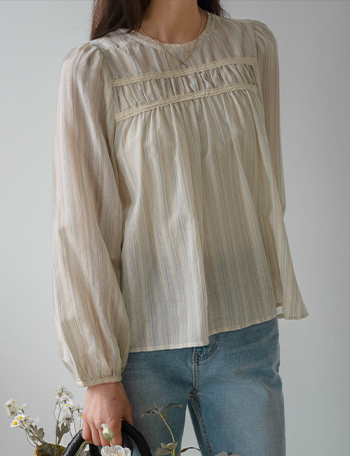 Honey Lace Shirring  Blouse Korea