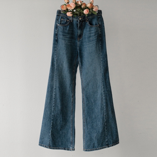 A Slit Wide Banding Denim Pants