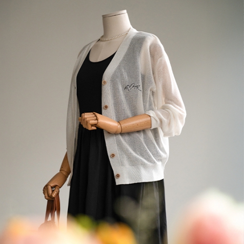 Amor embroidered cool cardigan