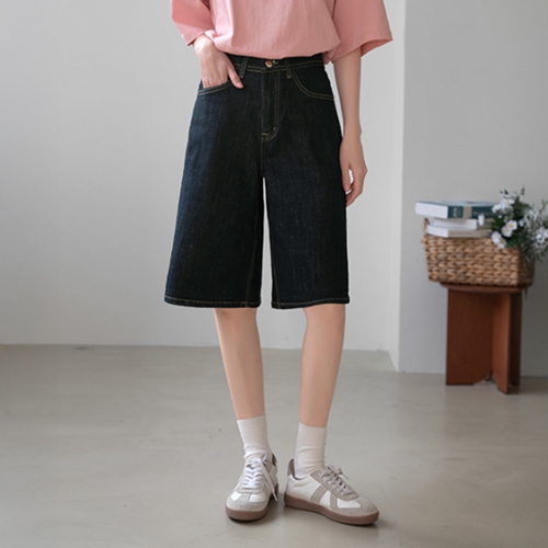 Anne Nonfade Raw Denim Bermuda Pants