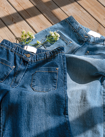 Capri Front Pocket Denim Pants Korea