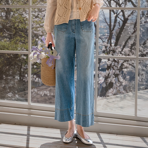 Capri Front Pocket Denim Pants