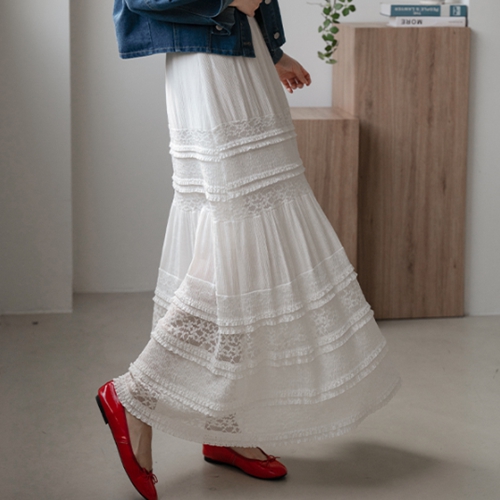Pure Lace Banding Skirt