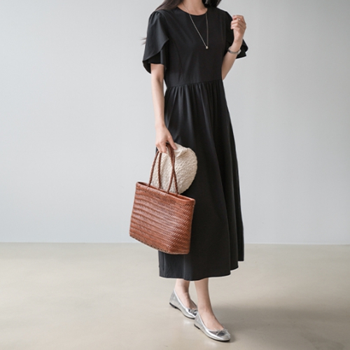 Wing Sleeve Round Long Dress