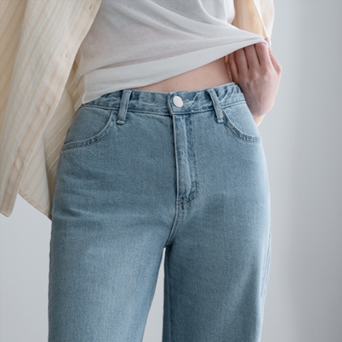 Rio Incision Flare Denim Pants