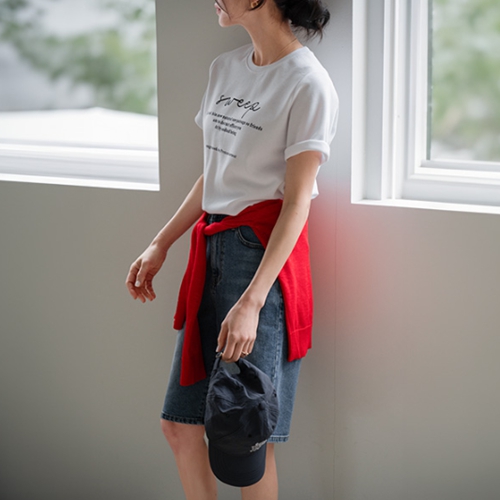 [valyou] Sweep Lettering Stretchy T-shirt