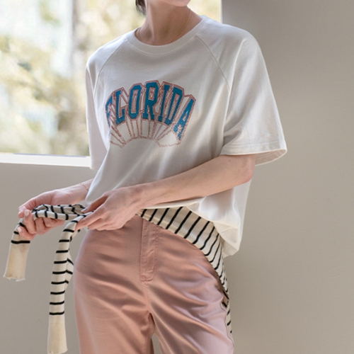 Flo Printed Short-sleeve sweatshirt