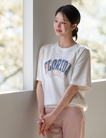 Flo Printed Short-sleeve sweatshirt Korea