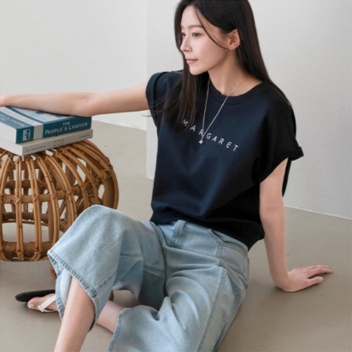 Margaret Embroidery Short-sleeve T-shirt