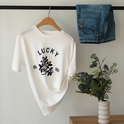 [Special Sale] Lucky Crova Short-sleeve T-shirt