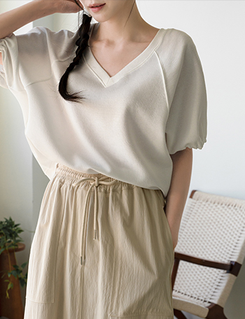 V-neck Stingray Short-sleeve sweatshirt Korea