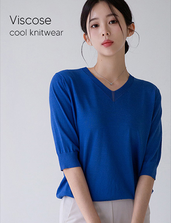 Slosh V-neck short-sleeved knitwear Korea