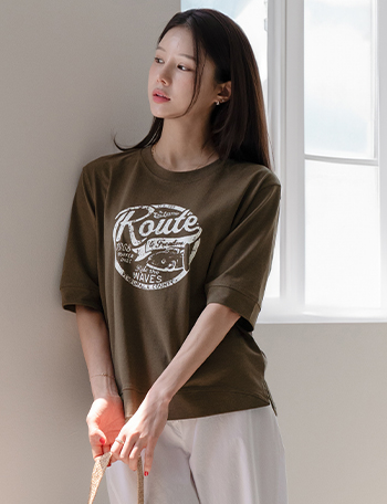 Vintage Printed Slits Short-sleeve T-shirt Korea