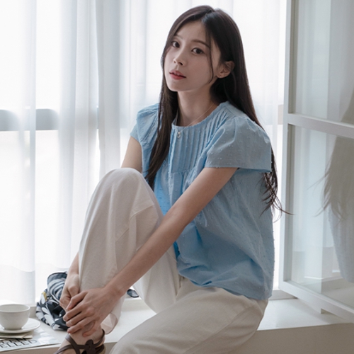 Pintuck Shirring Summer Blouse
