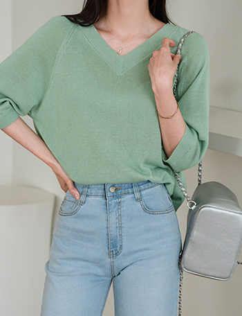 Loose Linen Rounding V-neck Knitwear Korea