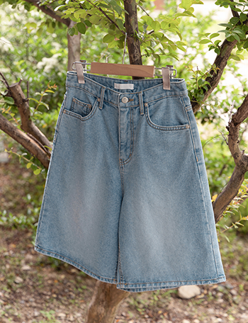 Semi Wide Denim Shorts Korea
