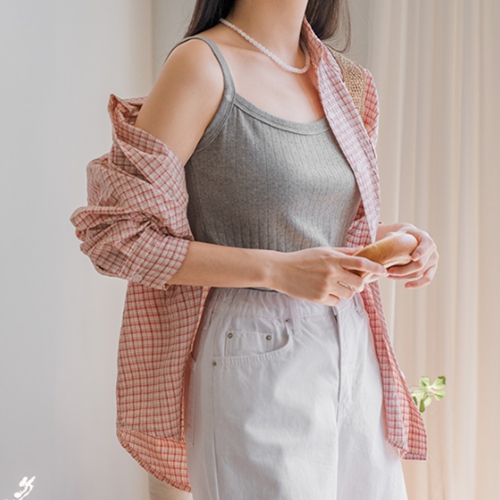 Coi Punching Sleeveless shirts