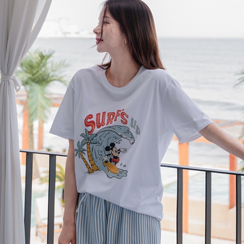 Surfing Mini Mickey T-shirt