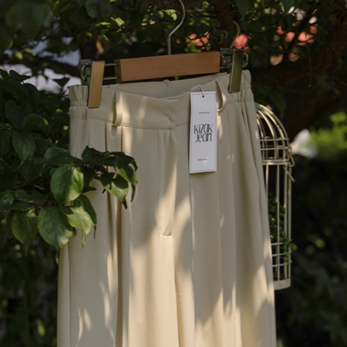 Perfect Pants 85ver (two-pin tuck side band)