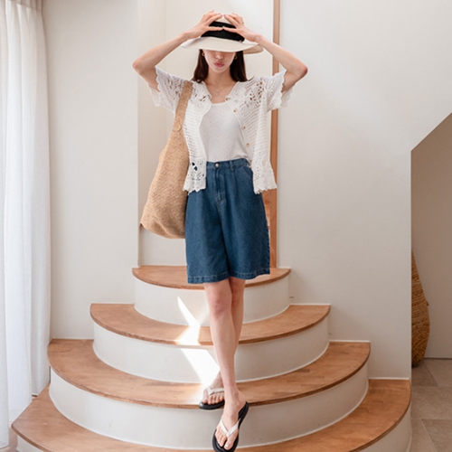 Cool Slosh Pintuck Back Banding Denim Shorts