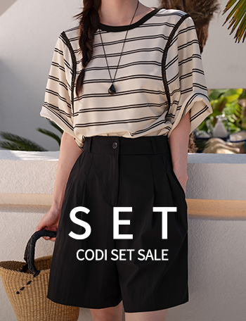 [Codi set] Twisted Stripe Short-sleeve T-shirt+[valyou] Rustling Two-pin tuck Banding Short Pants Korea