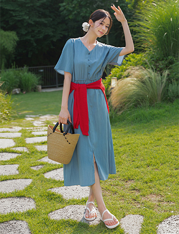 Rustling Cool V Short-sleeve Dress Korea