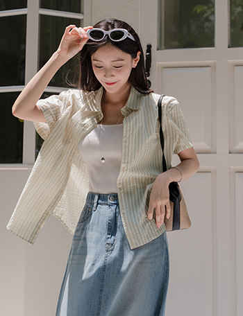 Jane Stripe Short-sleeve Shirt Korea
