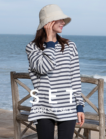 [Codi set] Water Multi Horizontal Striped Rash Guard+Beach Water Leggings Korea