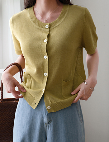 Windy Short-sleeve Knitwear Cardigan Korea