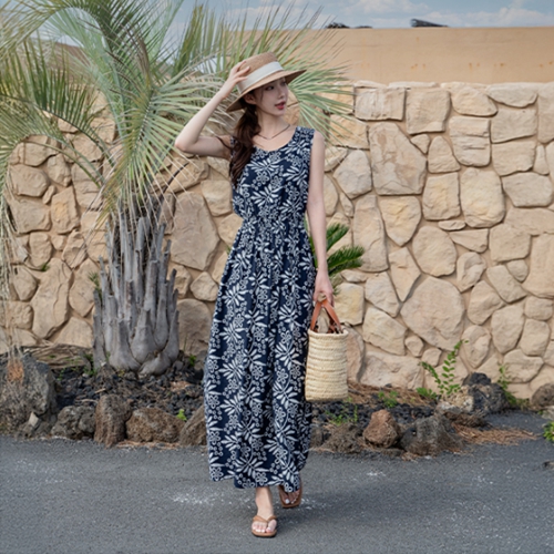 Summer Flower Embroidery Sleeveless shirts Dress