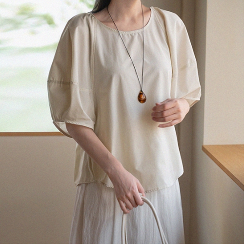 Remy Balloon Incision Blouse