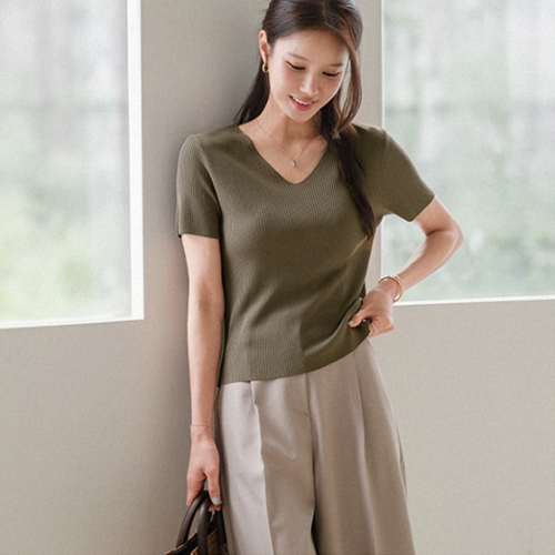 Soft Cool V Corrugated Knitwear