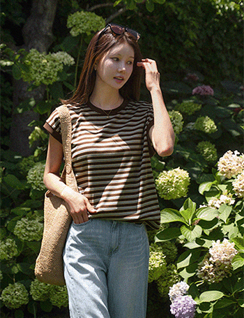 olive Stripe 캡소매 T-shirt Korea