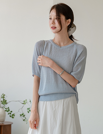 Point Embroidered Boucle Short-sleeve Knitwear Korea
