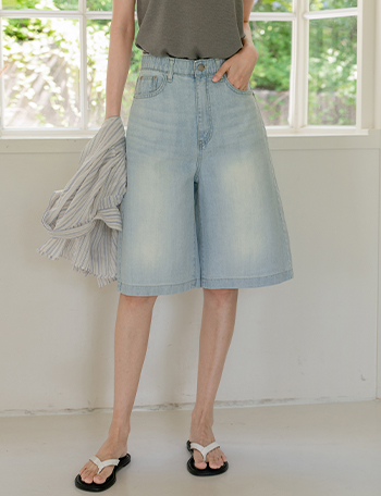 Trendy Banding Bermuda Pants Korea