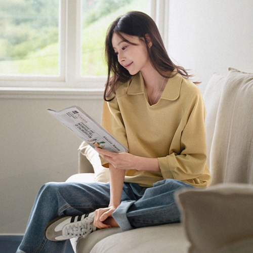 Open Collar 3/4 sleeve sweatshirt