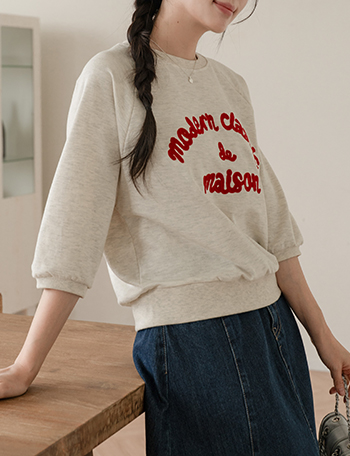 maple 레터링 자수 3/4 sleeve sweatshirt Korea