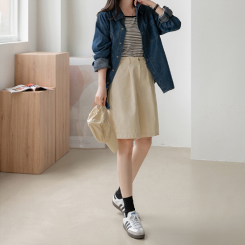 Fall-in Backband Bermuda Pants