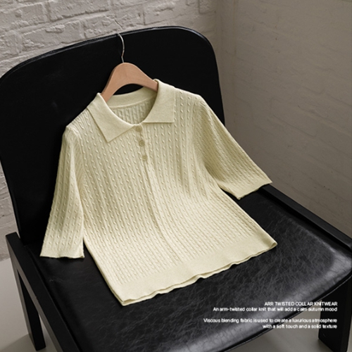 Are Twiddle Collar Knitwear
