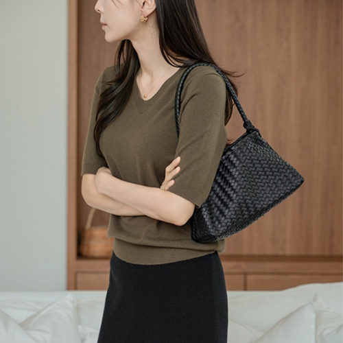 허그 v Short-sleeve Knitwear