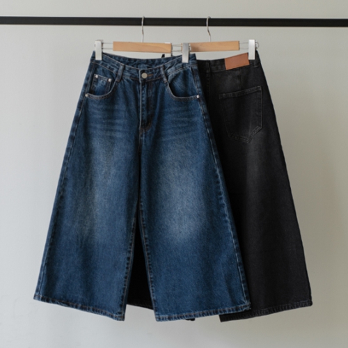 Brush Bermuda Denim Pants