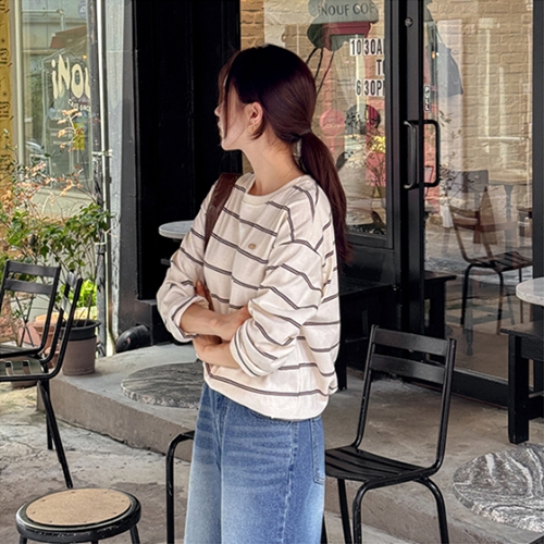 Caramel Pendant Horizontal striped T-shirt