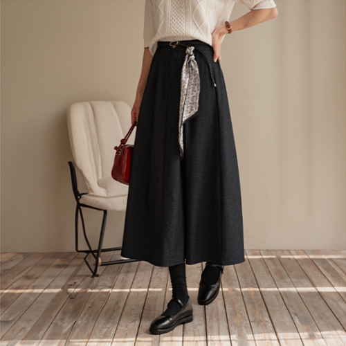 Paisel Pintuck Belt Skirt