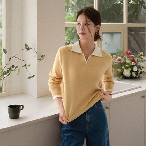 Beyond Slit Collar Color Matching Knitwear