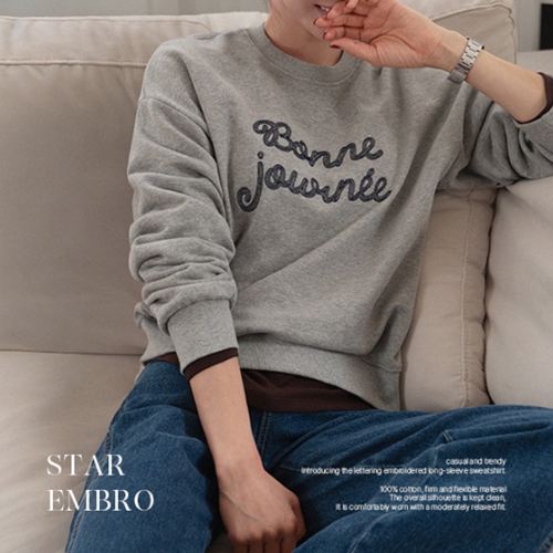 Star Embroidered Bon sweatshirt