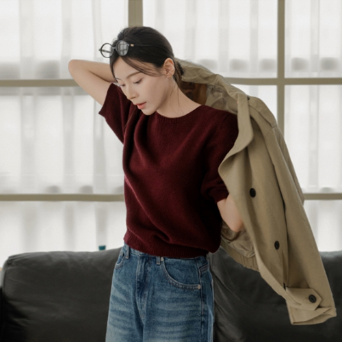 Holgament Wool Balloon Round Knitwear